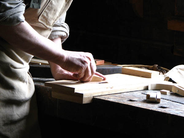 Ofrecemos un servicio de <strong>carpinterÃ­a  de madera y ebanisterÃ­a en Villajoyosa/Vila Joiosa (la)</strong> adaptado a las necesidades del <strong>cliente</strong>.